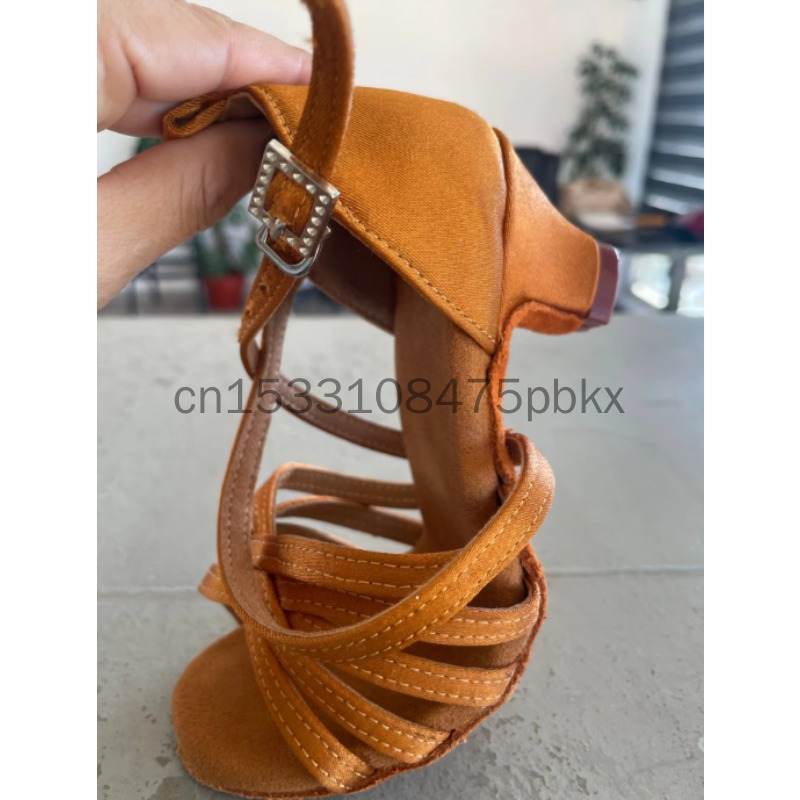 Sapatos de Dança Latinos em Ce - Women Shoes Kinds avaliação e preço